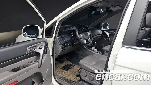 2015 KG Mobility 코란도 투리스모