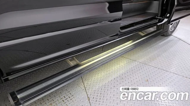 2019 Hyundai Grand Starex (New)