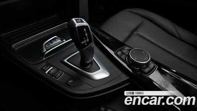 2017 BMW 3 Series (F30)