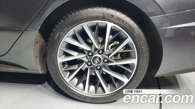 2019 Hyundai Sonata (DN8)