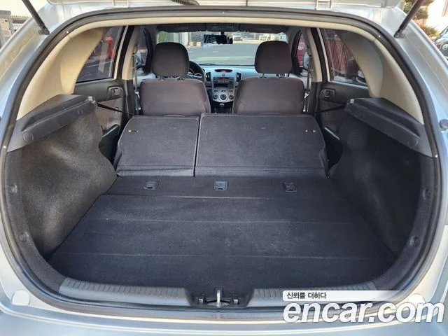 2011 Kia 포르테 해치백