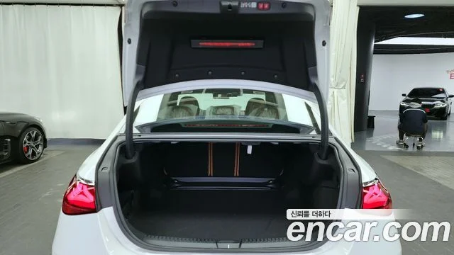 2025 Mercedes-Benz E-클래스 W214