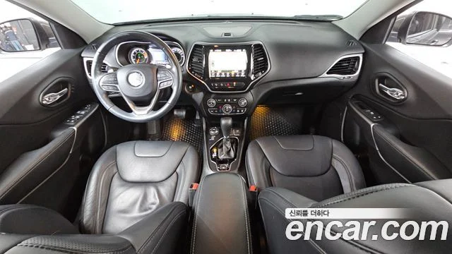 2020 Jeep 체로키(KL)