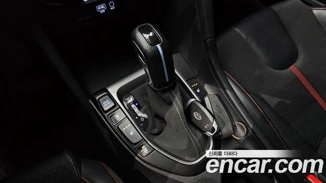 2018 Hyundai Veloster (JS)