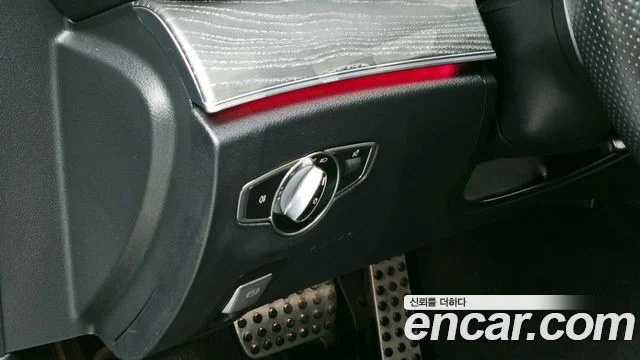 2020 Mercedes-Benz E-class W213