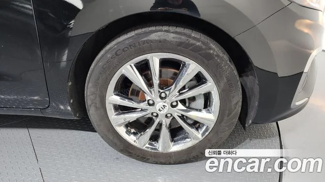 2018 Kia Carnival (New)