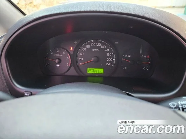 2011 Hyundai Grand Starex