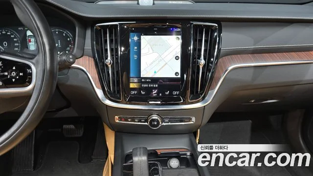 2021 Volvo V60 크로스컨트리 2세대