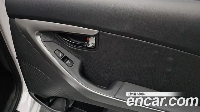 2012 Hyundai 아반떼 MD