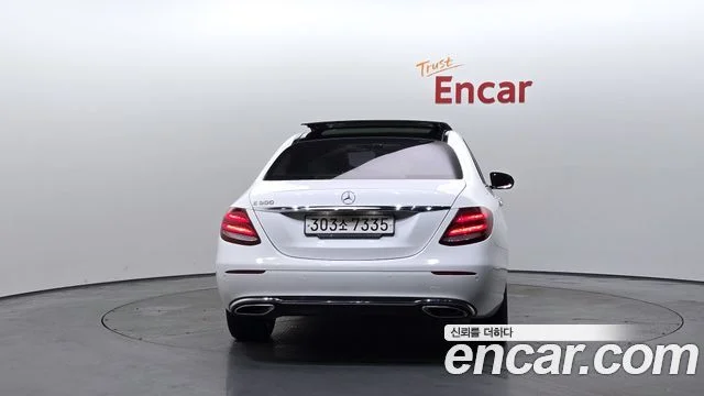 2017 Mercedes-Benz E-클래스 W213