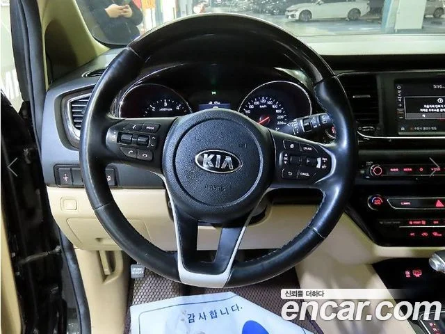 2018 Kia Carnival (New)