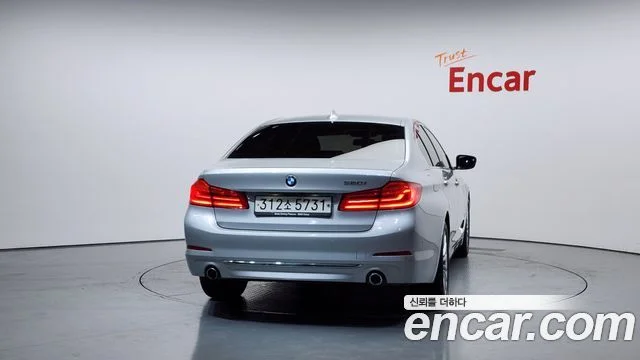 2019 BMW 5 Series (G30)