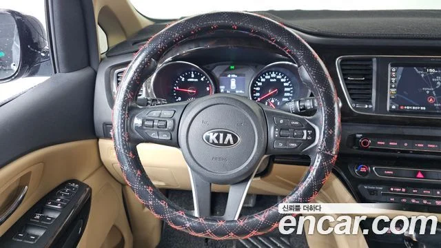 2018 Kia Carnival (New)