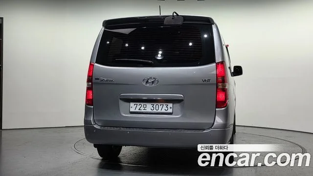 2015 Hyundai Grand Starex