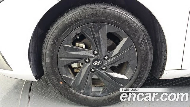 2021 Hyundai Avante (CN7)