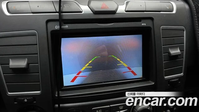 2014 KG Mobility 코란도 투리스모