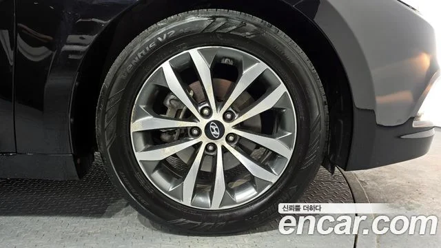 2011 Hyundai Grandeur (HG)