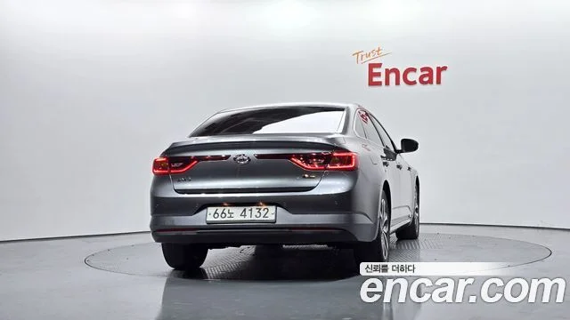 2016 Renault Korea SM6