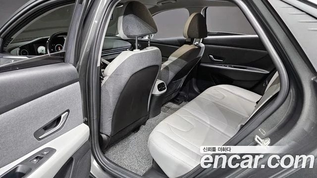 2023 Hyundai 아반떼 하이브리드 (CN7)