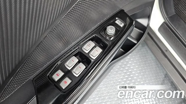 2016 KG Mobility 티볼리 에어