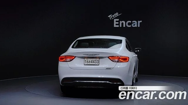 2015 Chrysler 200 2세대