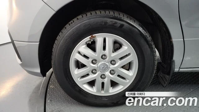 2020 Hyundai Grand Starex (New)