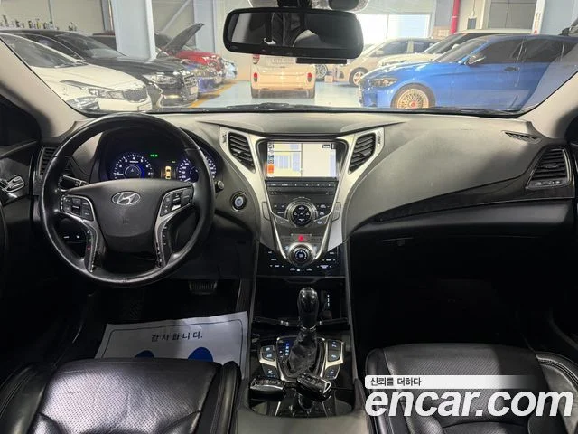 2011 Hyundai Grandeur (HG)