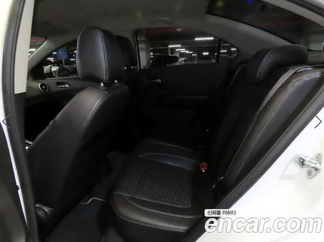 2016 Chevrolet 더 뉴 아베오 세단