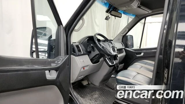 2017 Hyundai 쏠라티