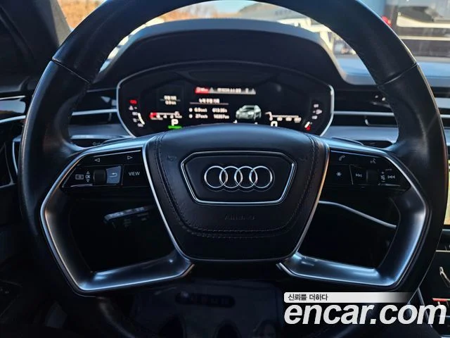 2021 Audi A8 (D5)