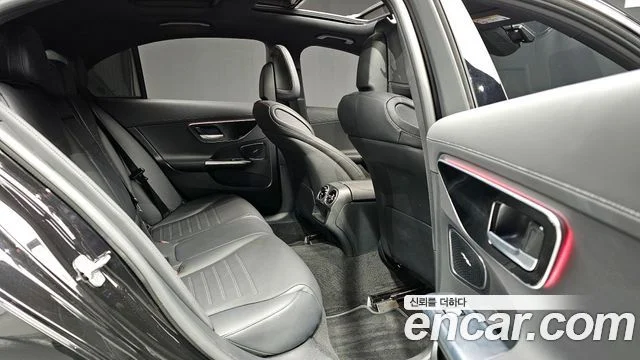 2024 Mercedes-Benz C-클래스 W206