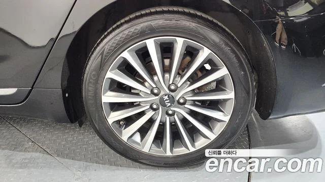 2017 Kia 올 뉴 K7