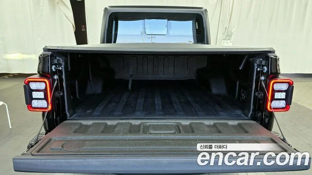 2021 Jeep 글래디에이터 (JT)