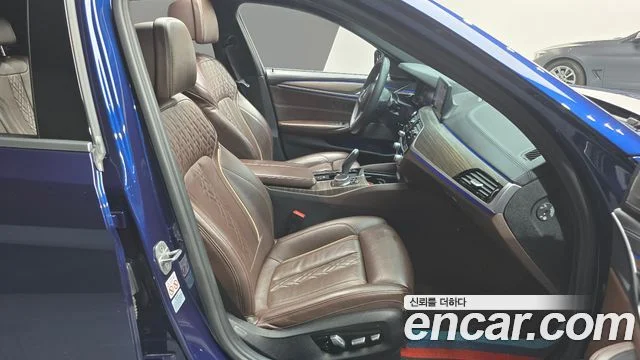 2020 BMW 5 Series (G30)