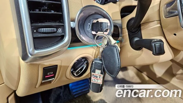 2017 Porsche 뉴 카이엔