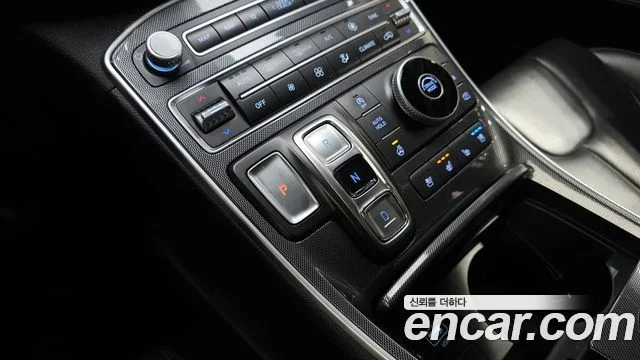 2020 Hyundai Santa Fe (New)