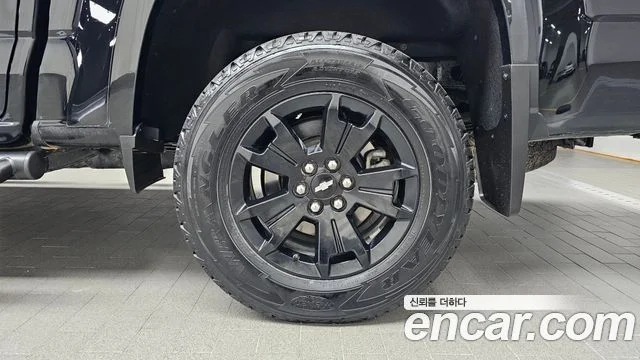 2022 Chevrolet Real New Colorado