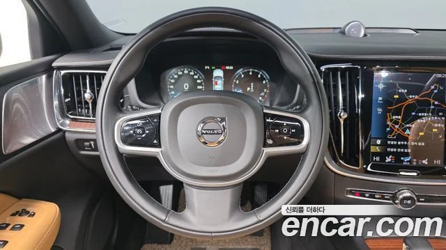 2022 Volvo V60 크로스컨트리 2세대