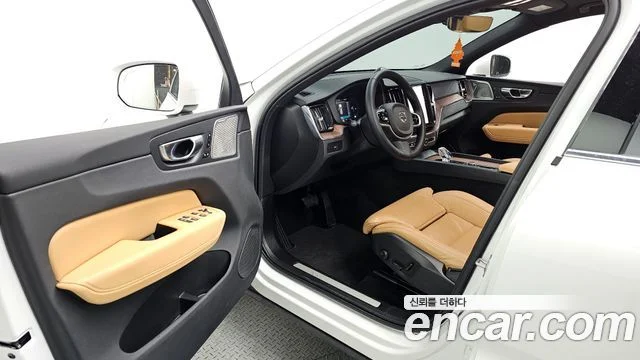2024 Volvo XC60 2세대