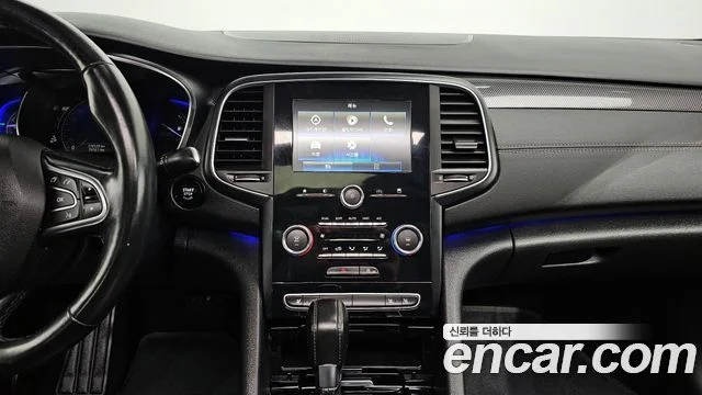 2017 Renault Korea SM6