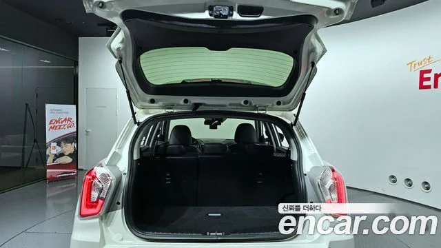 2016 KG Mobility Tivoli