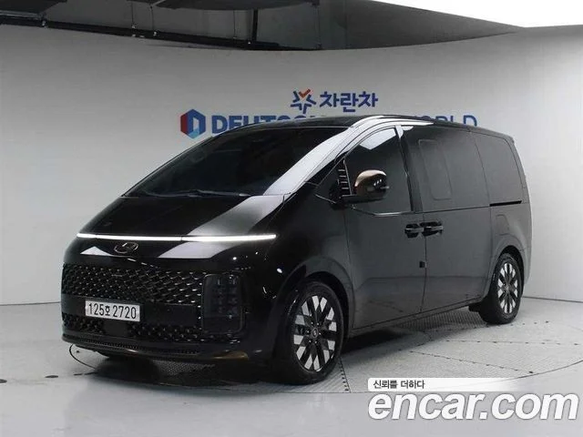 2021 Hyundai Staria