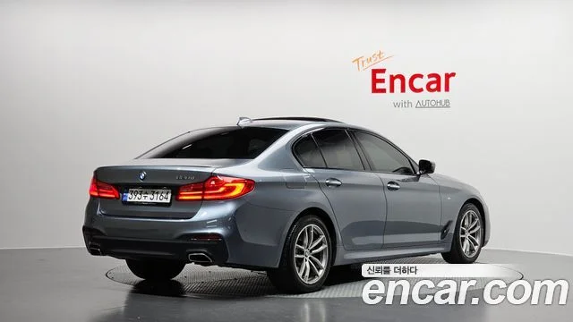 2017 BMW 5 Series (G30)