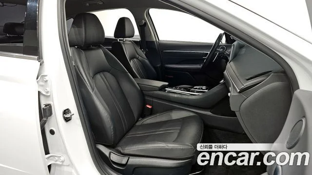 2021 Hyundai Sonata (DN8)