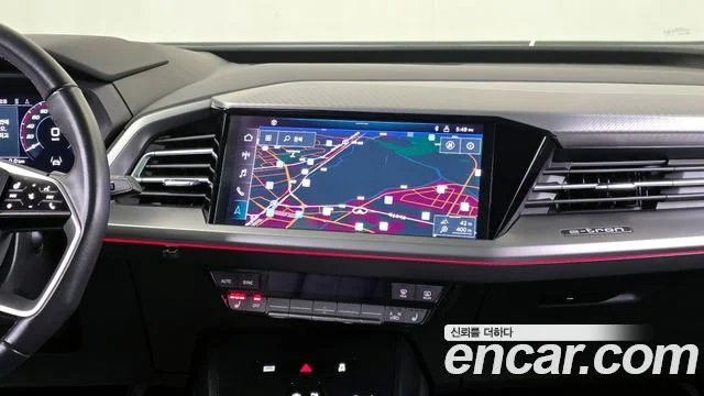 2022 Audi Q4 e-트론 (F4)