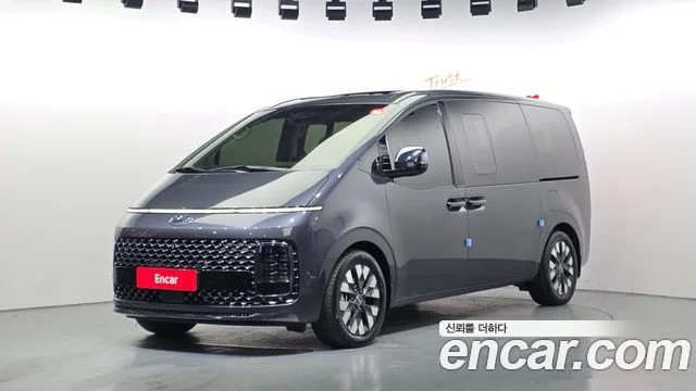2021 Hyundai Staria