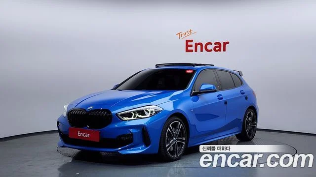 2022 BMW 1 Series (F40)