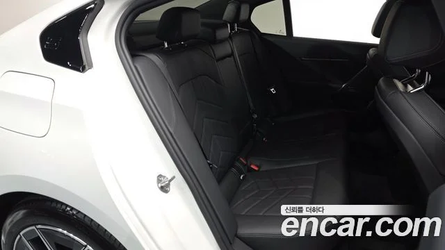 2024 BMW 5 Series (G60)