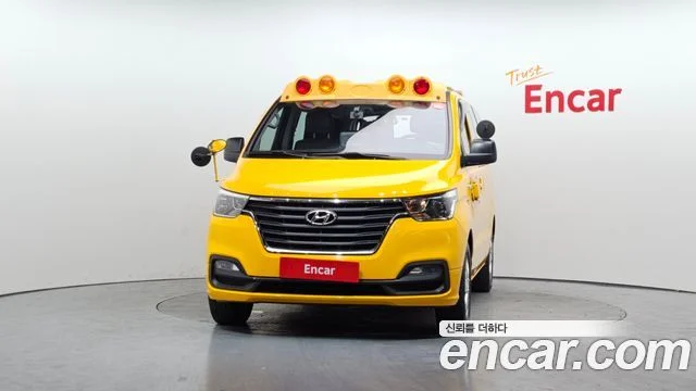 2018 Hyundai Grand Starex (New)