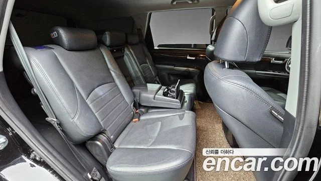 2017 Kia Mohave (New)